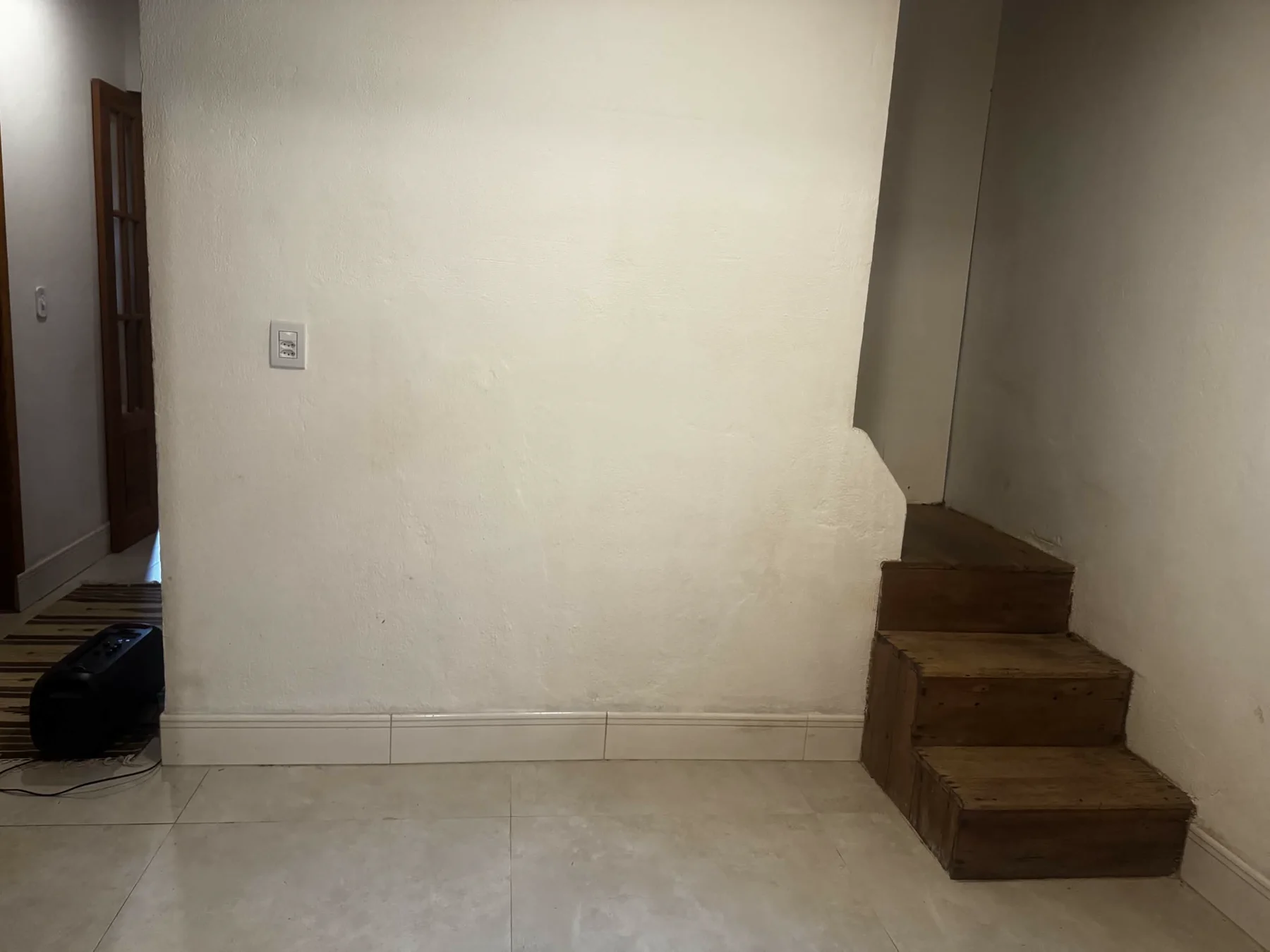Antes — Hall